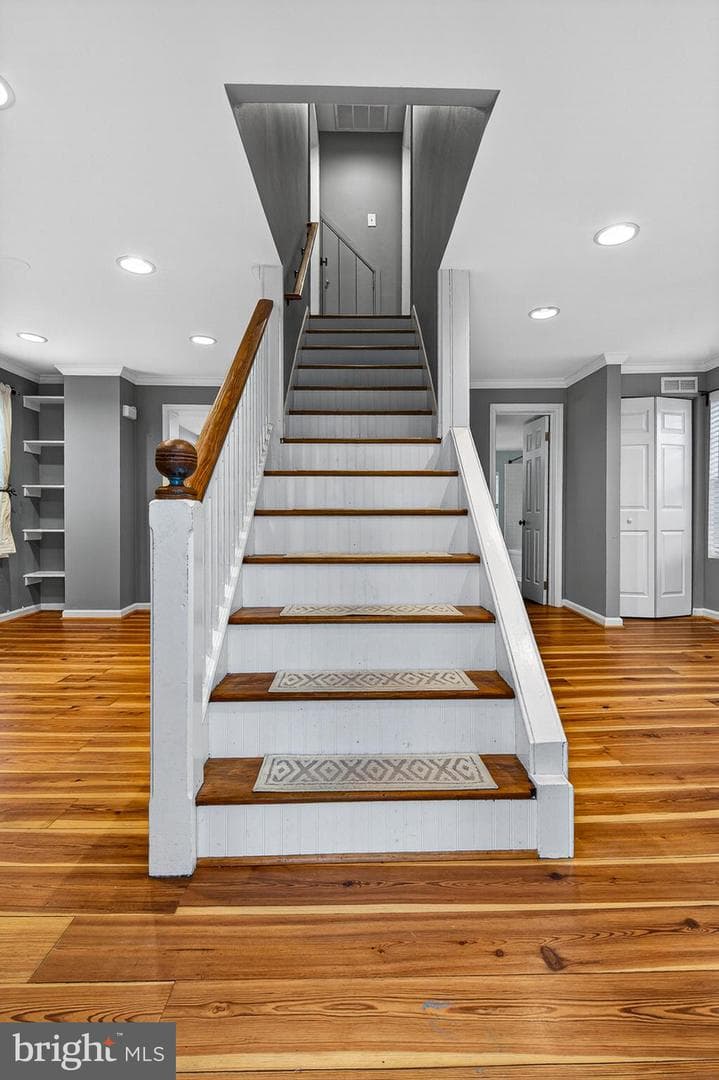 8669 Frederick Road photo 10
