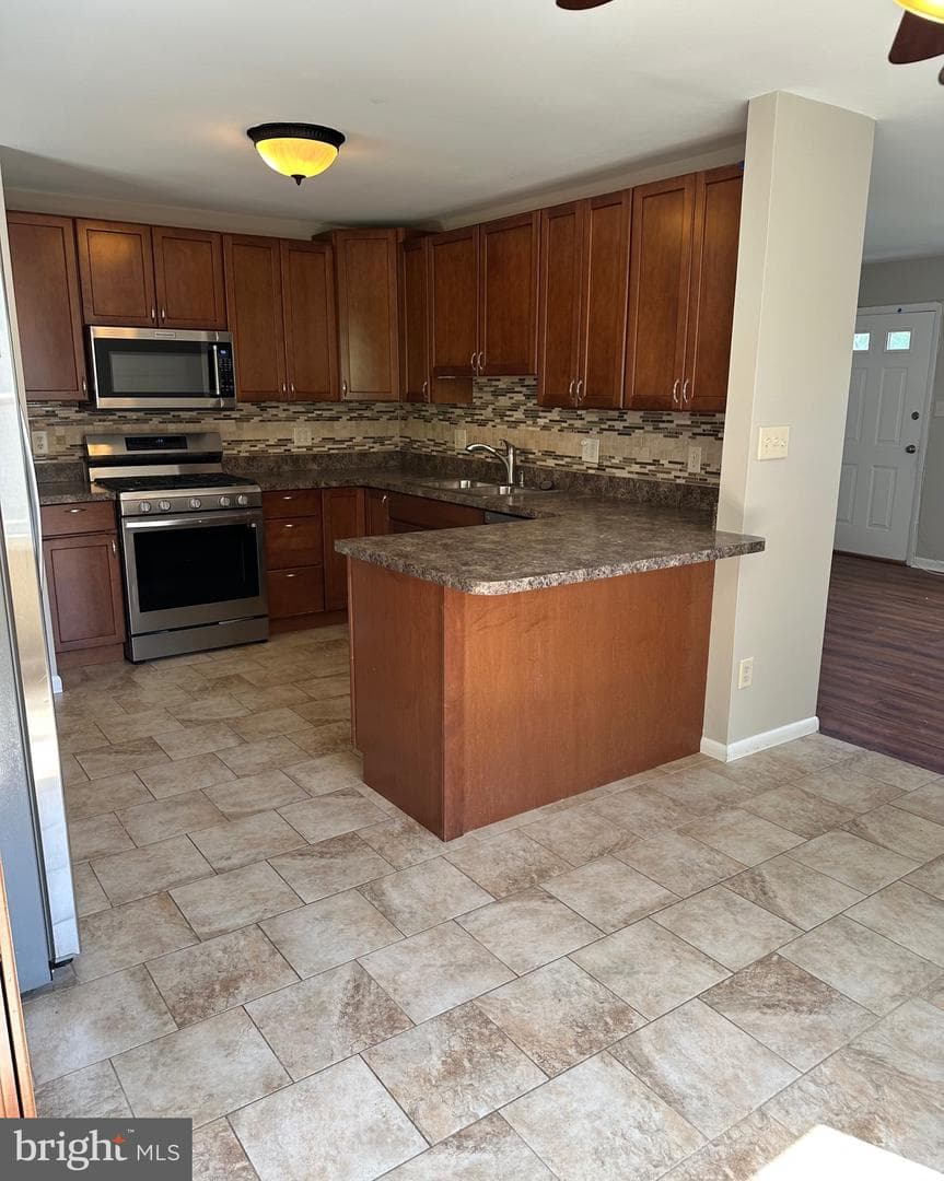 6020 Hanover Road photo 17