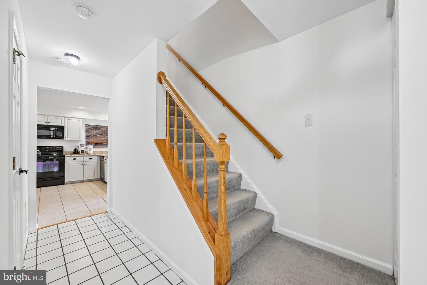 10232 Little Brick House Court photo 7