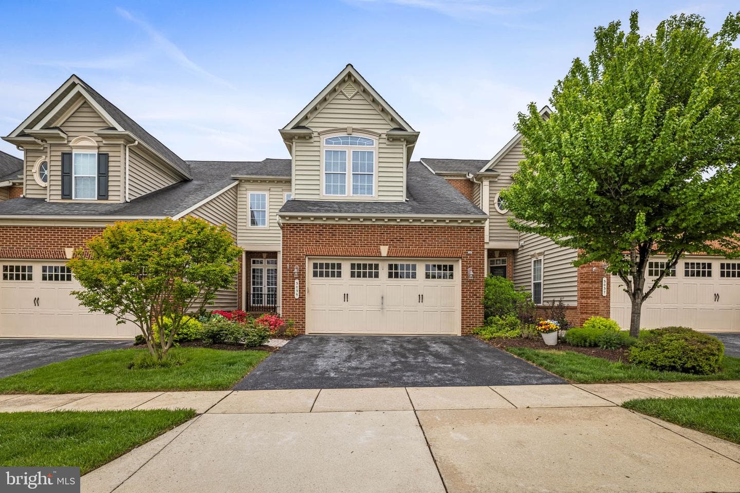 3035 Homeland Way #114