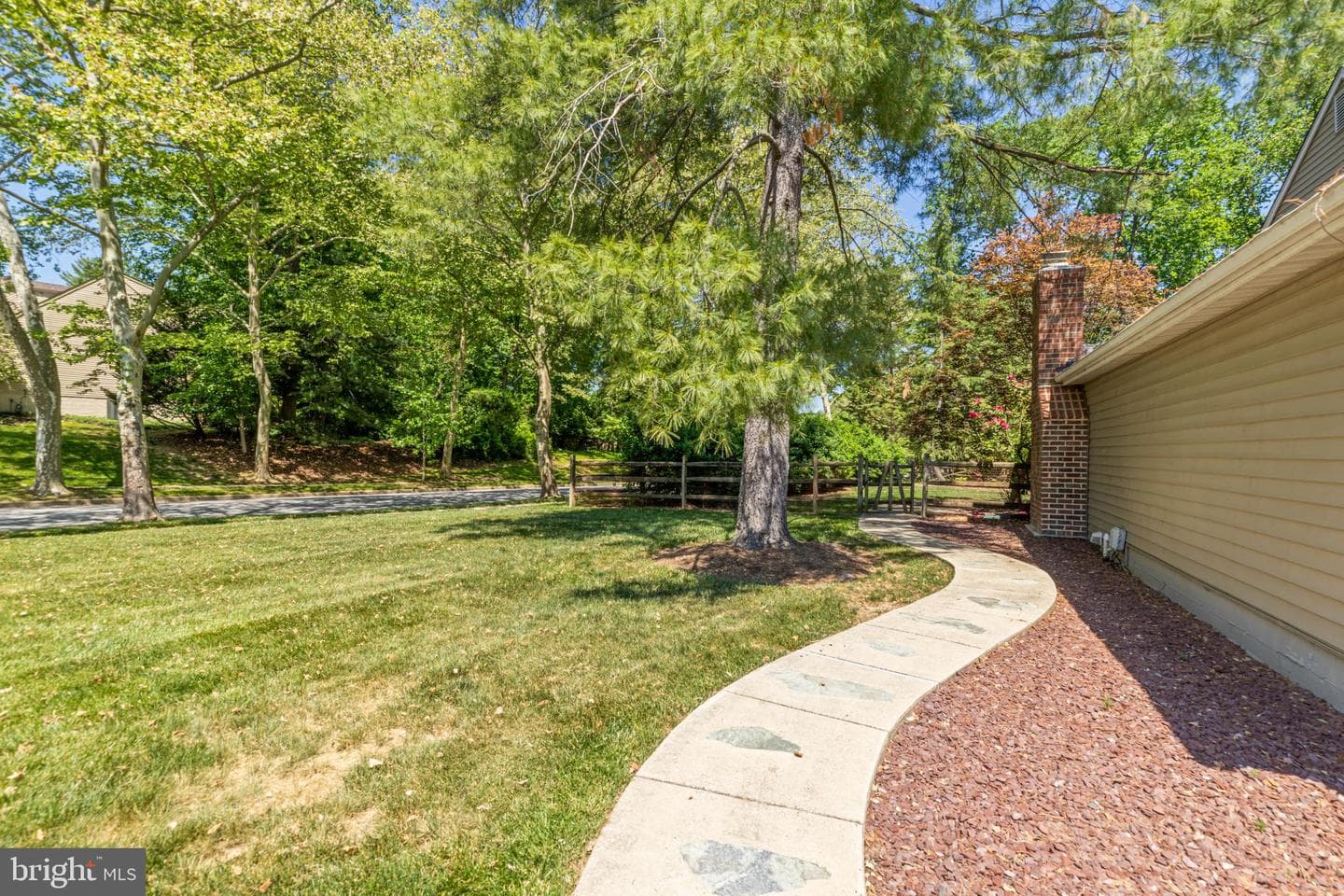4341 Wild Filly Court photo 2