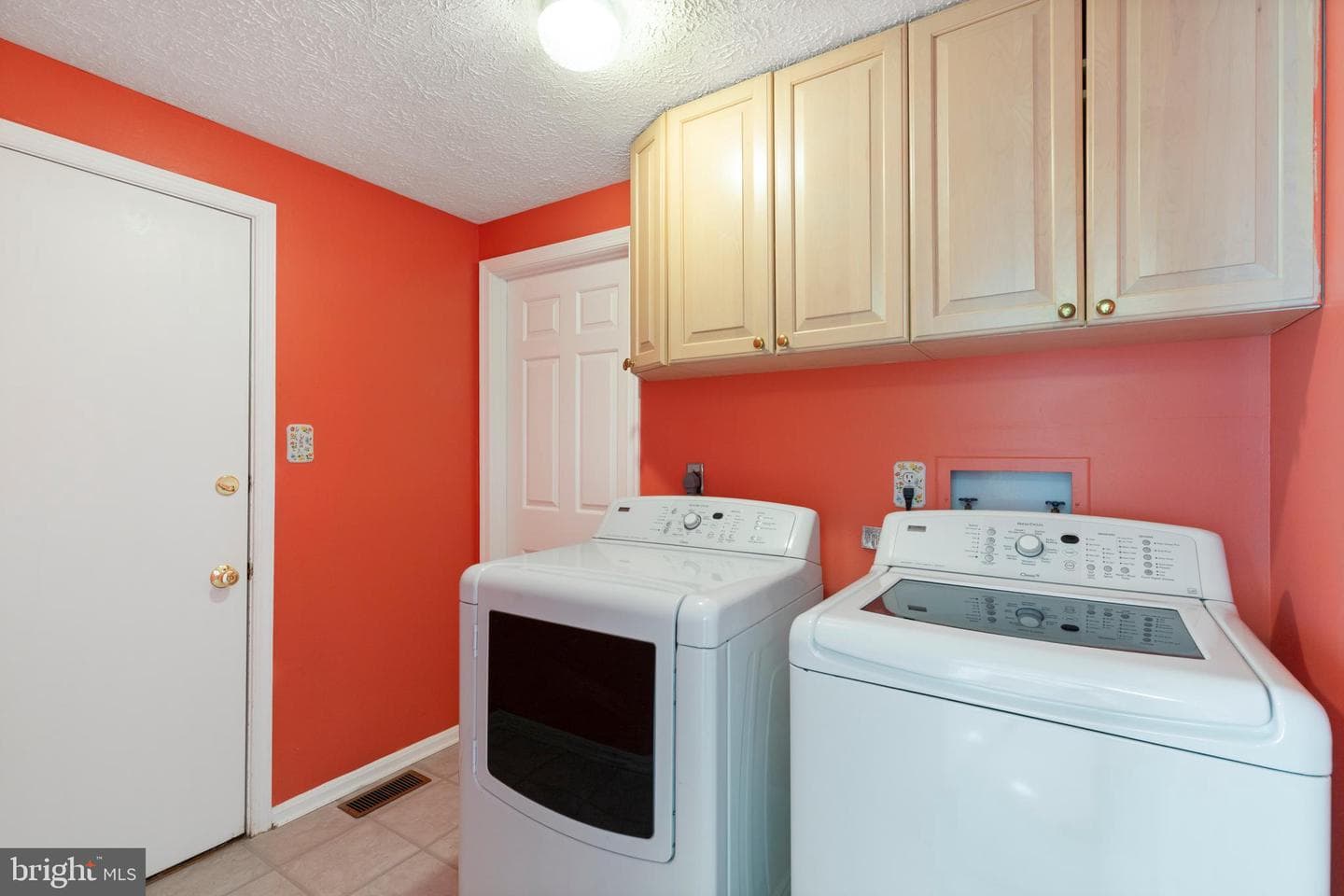 4341 Wild Filly Court photo 6