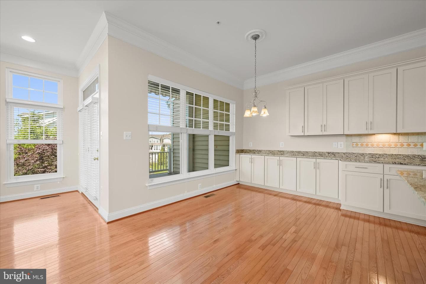 8801 Mirror Lake Way photo 11