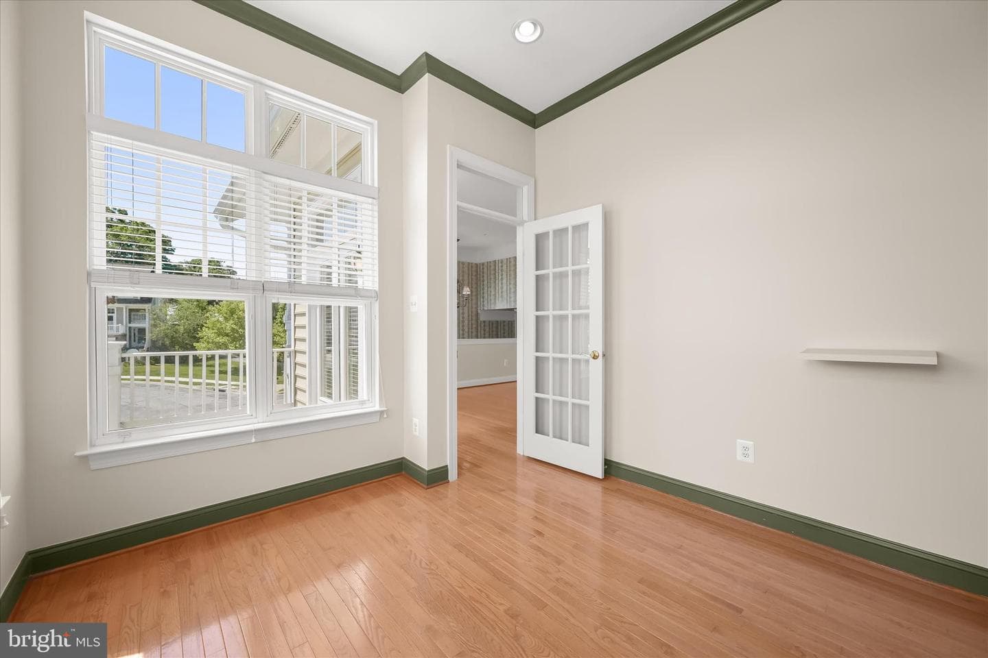 8801 Mirror Lake Way photo 23