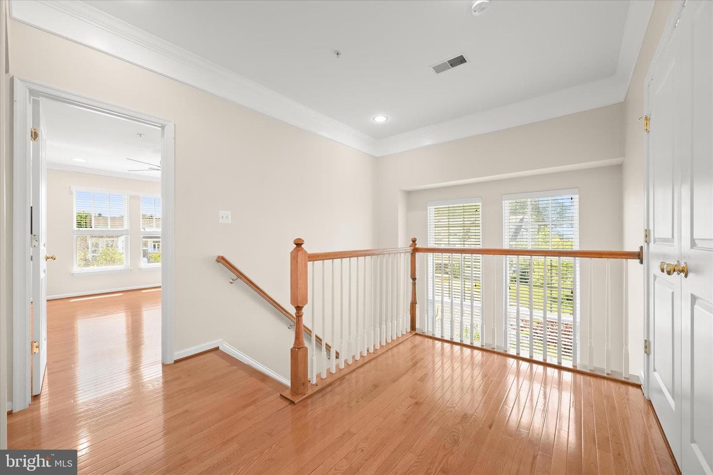 8801 Mirror Lake Way photo 25