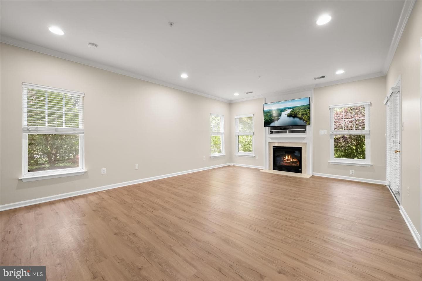 8801 Mirror Lake Way photo 41
