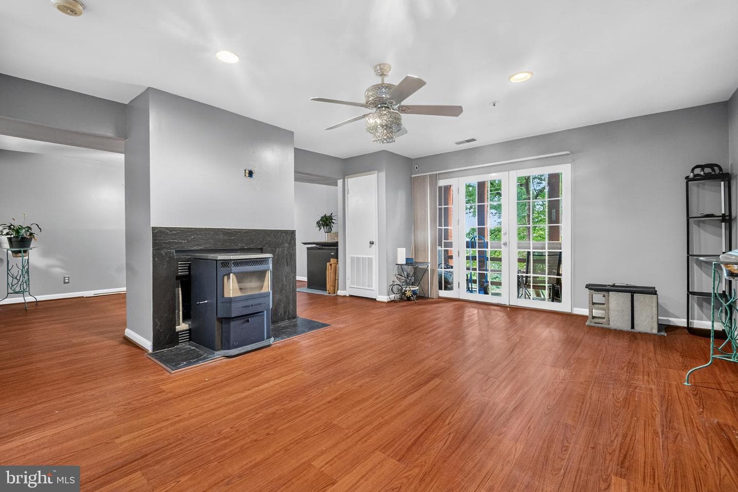 4942 Columbia Road #6 39 photo 3