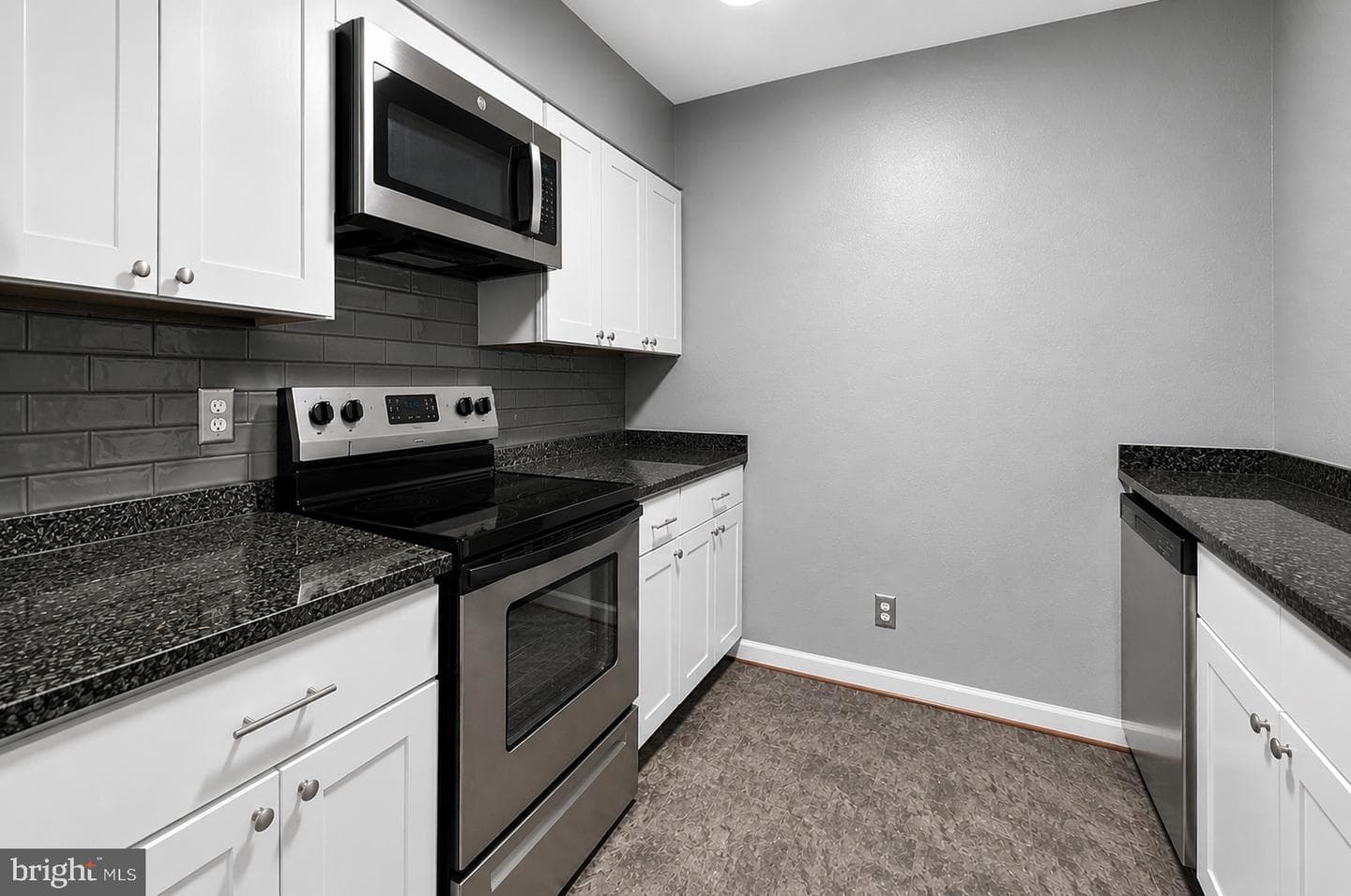 4942 Columbia Road #6 39 photo 8
