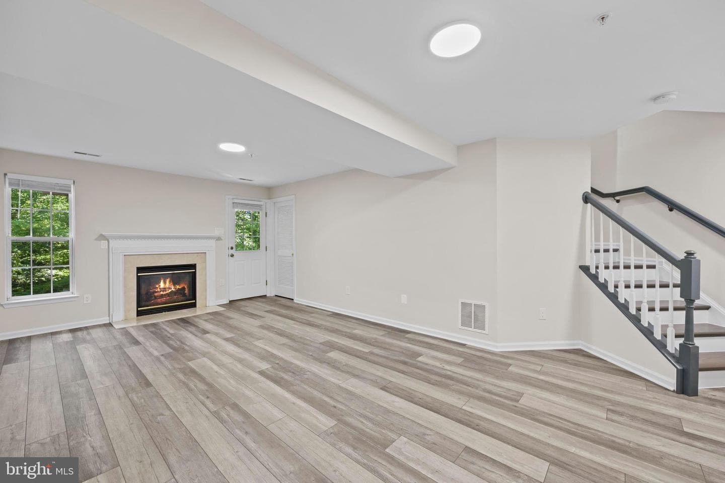 8880 Papillon Drive photo 53