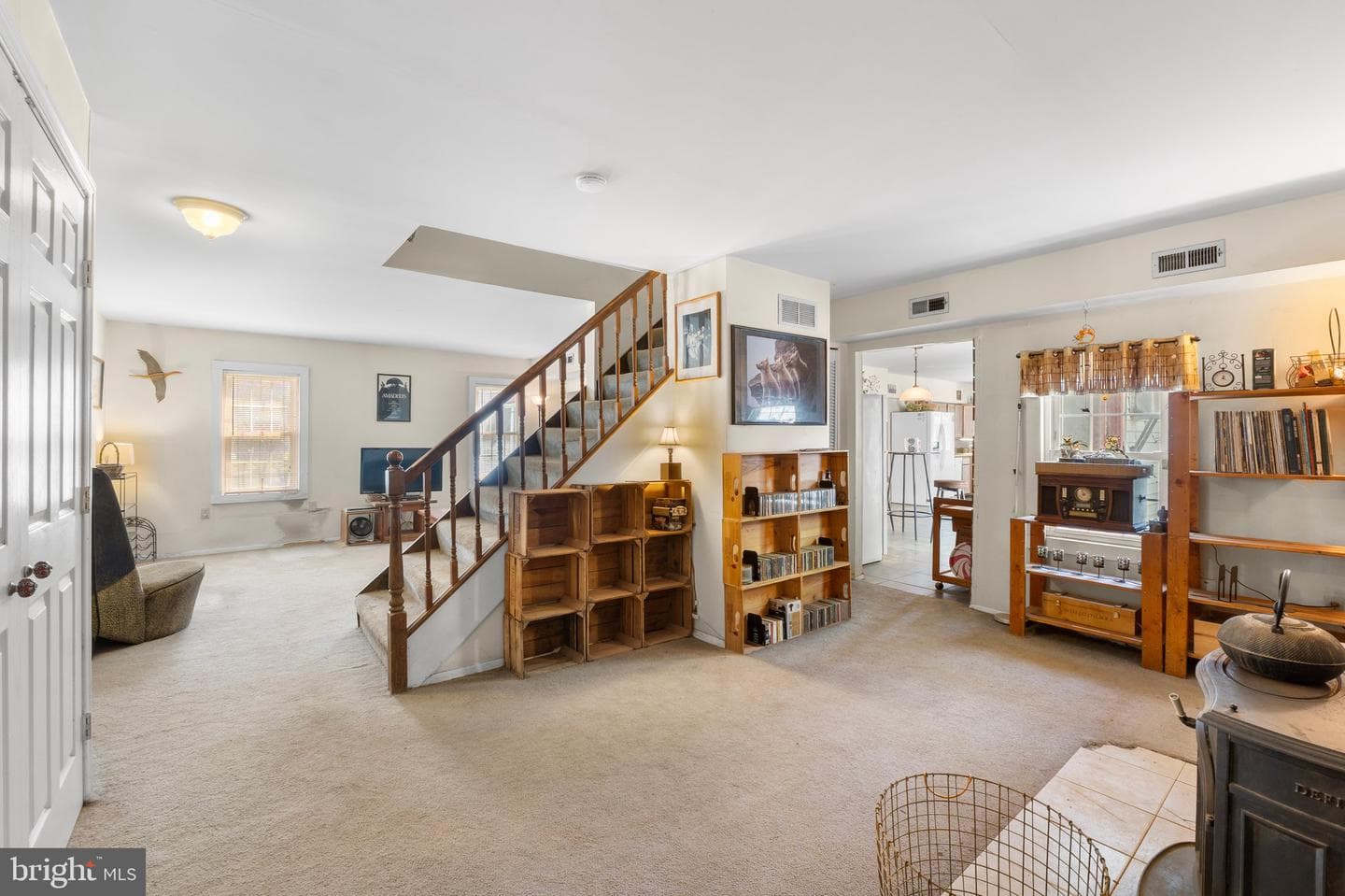 15921 Frederick Road photo 19