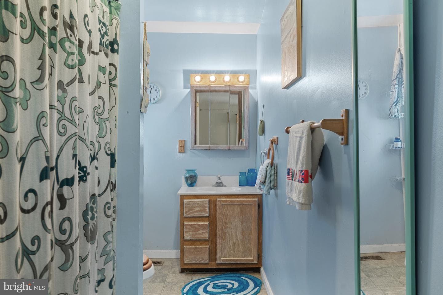 15921 Frederick Road photo 29