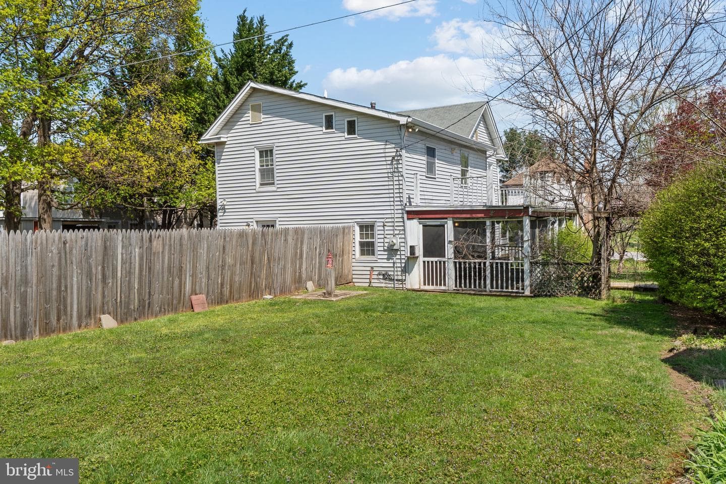 15921 Frederick Road photo 38