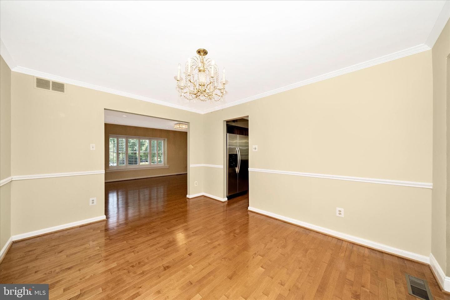 6667 Luster Drive photo 17