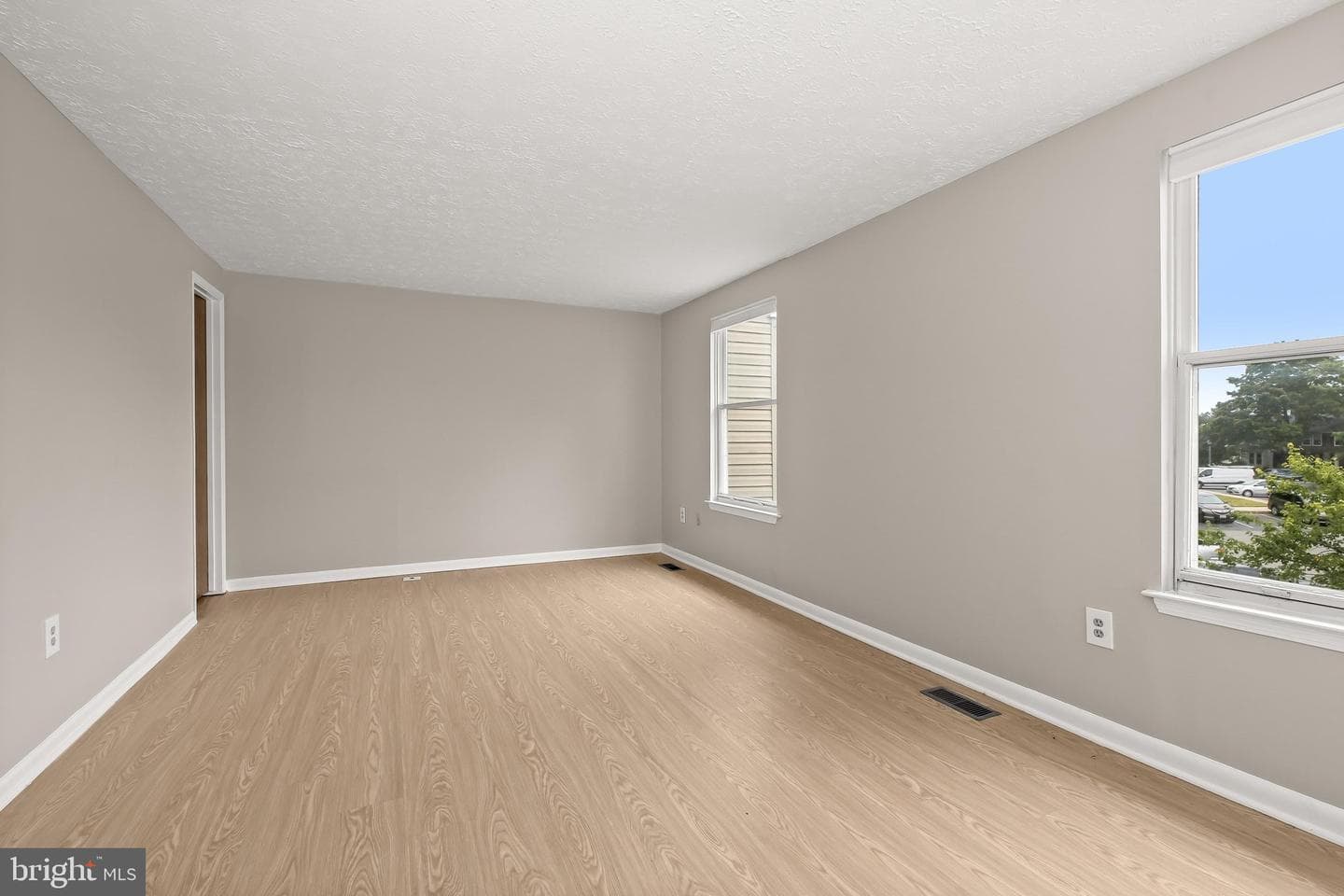 8035 Watermill Court photo 19