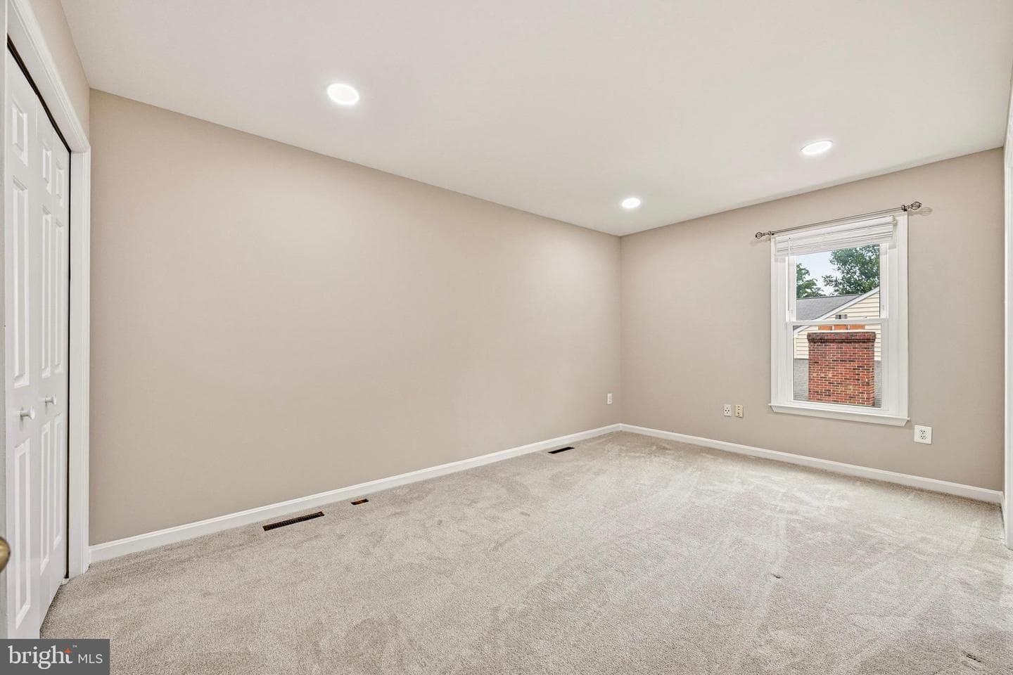 4955 Bramhope Lane photo 45