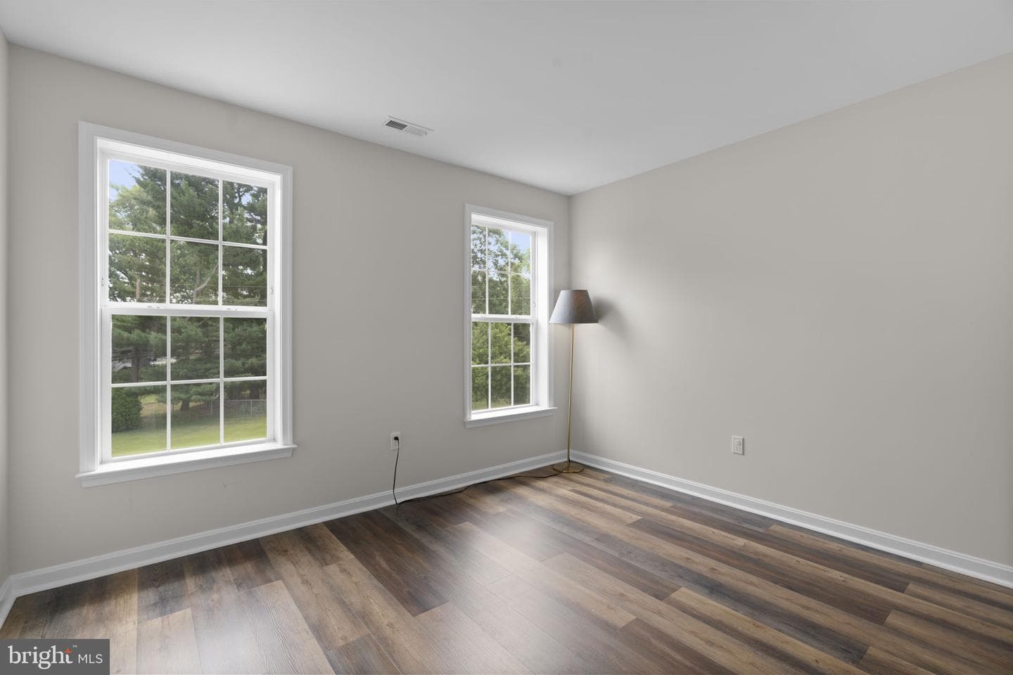 10520 Justice Pl photo 33