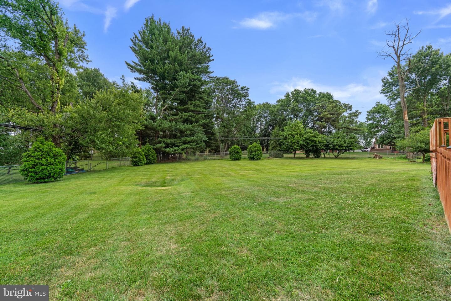 10520 Justice Pl photo 46