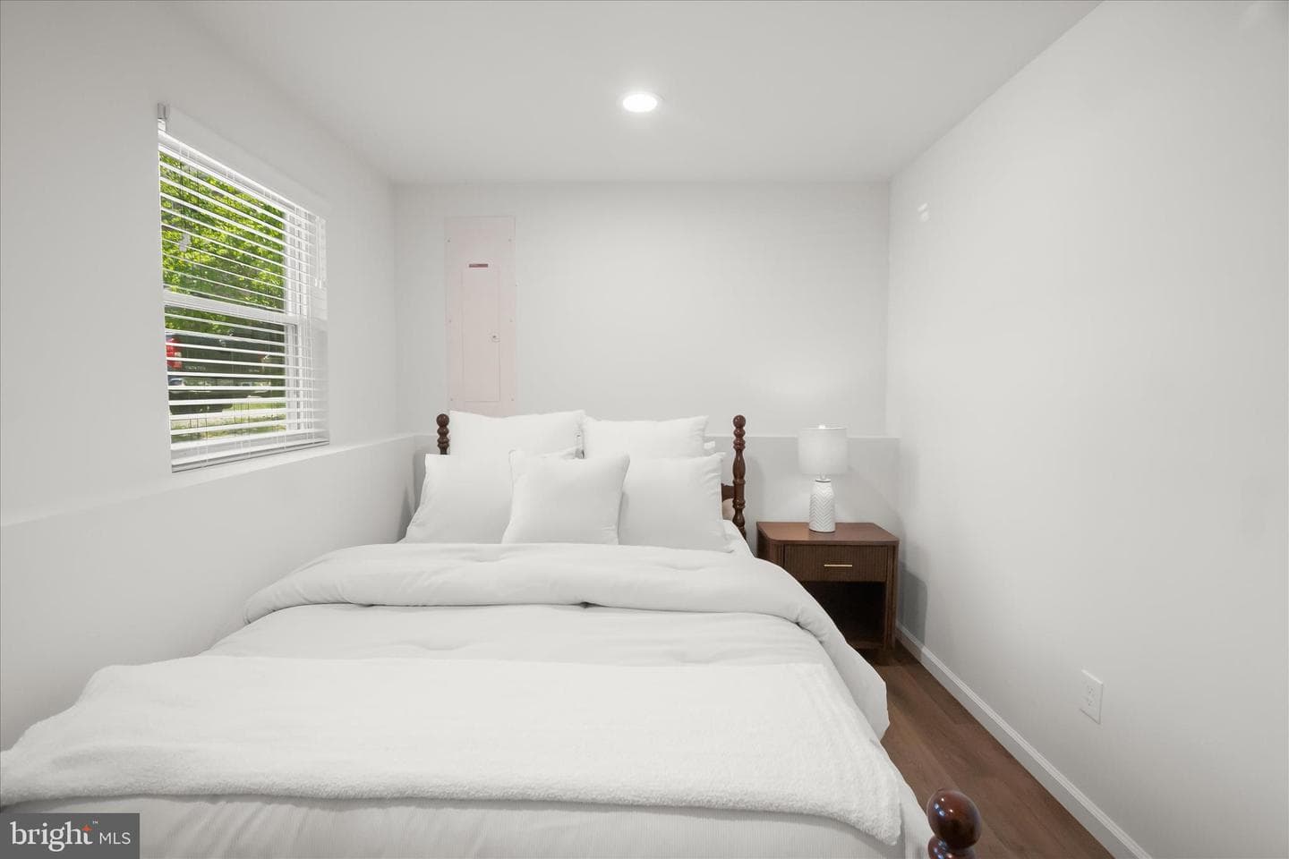 8206 Tall Trees Court photo 48