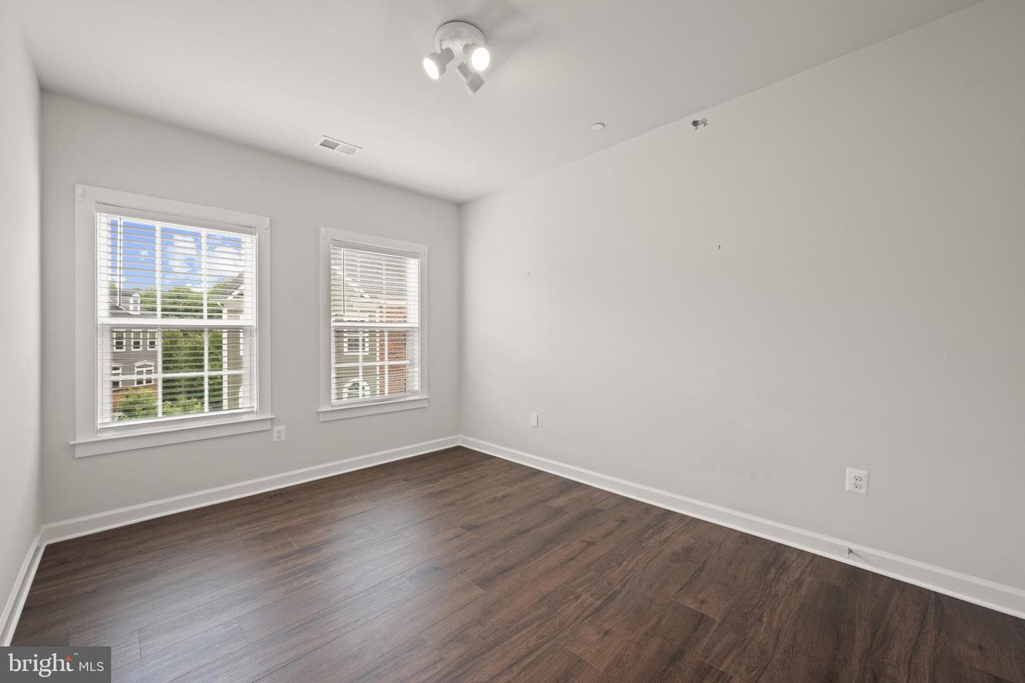 6010 Hidden Mdw photo 40