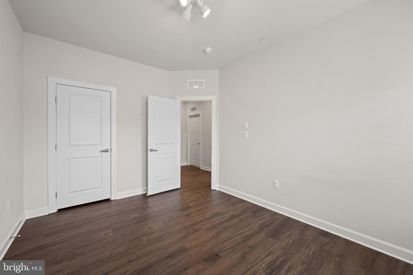 6010 Hidden Mdw photo 41