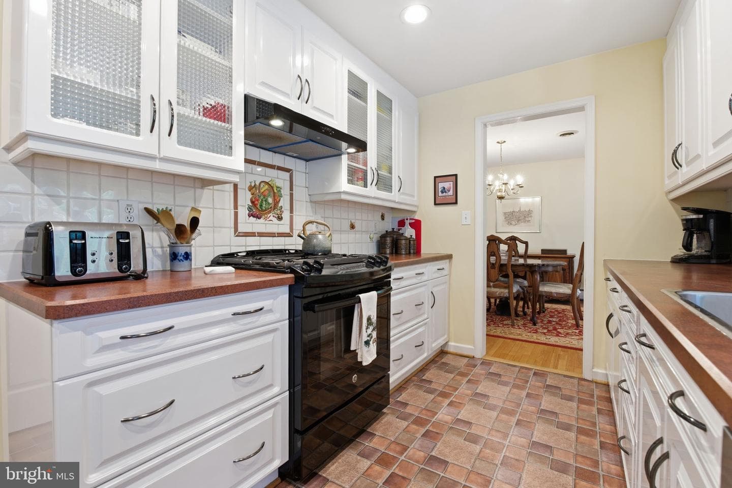9047 Dunloggin Road photo 10