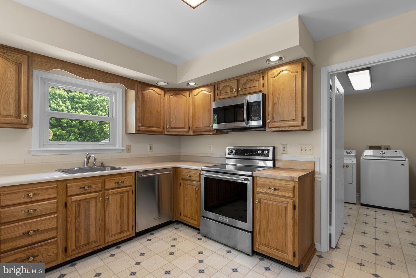 17513 Country View Way photo 16