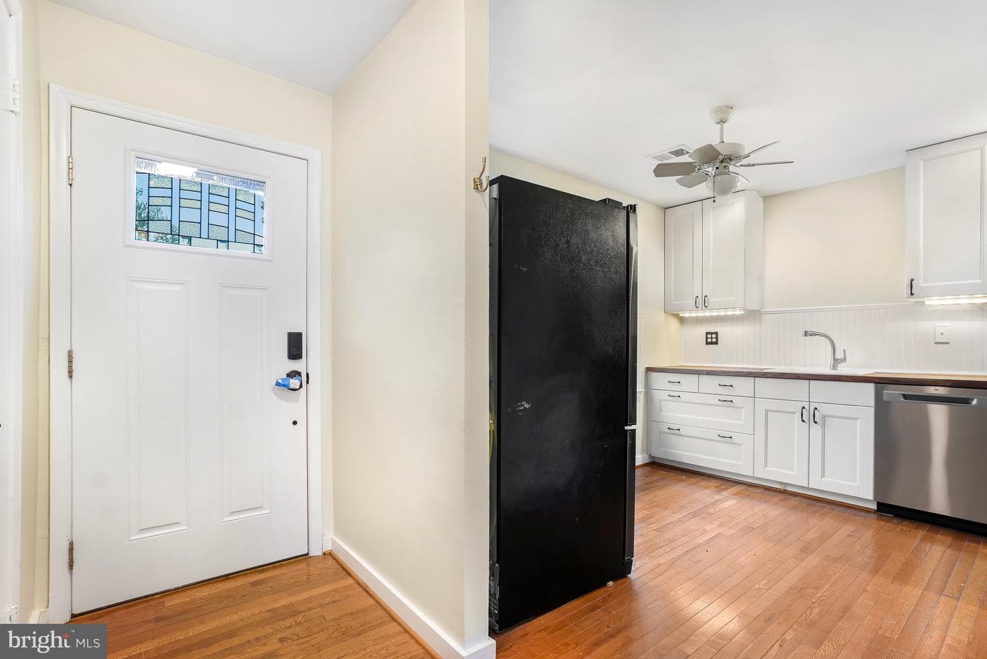 5886 Morningbird Lane photo 5