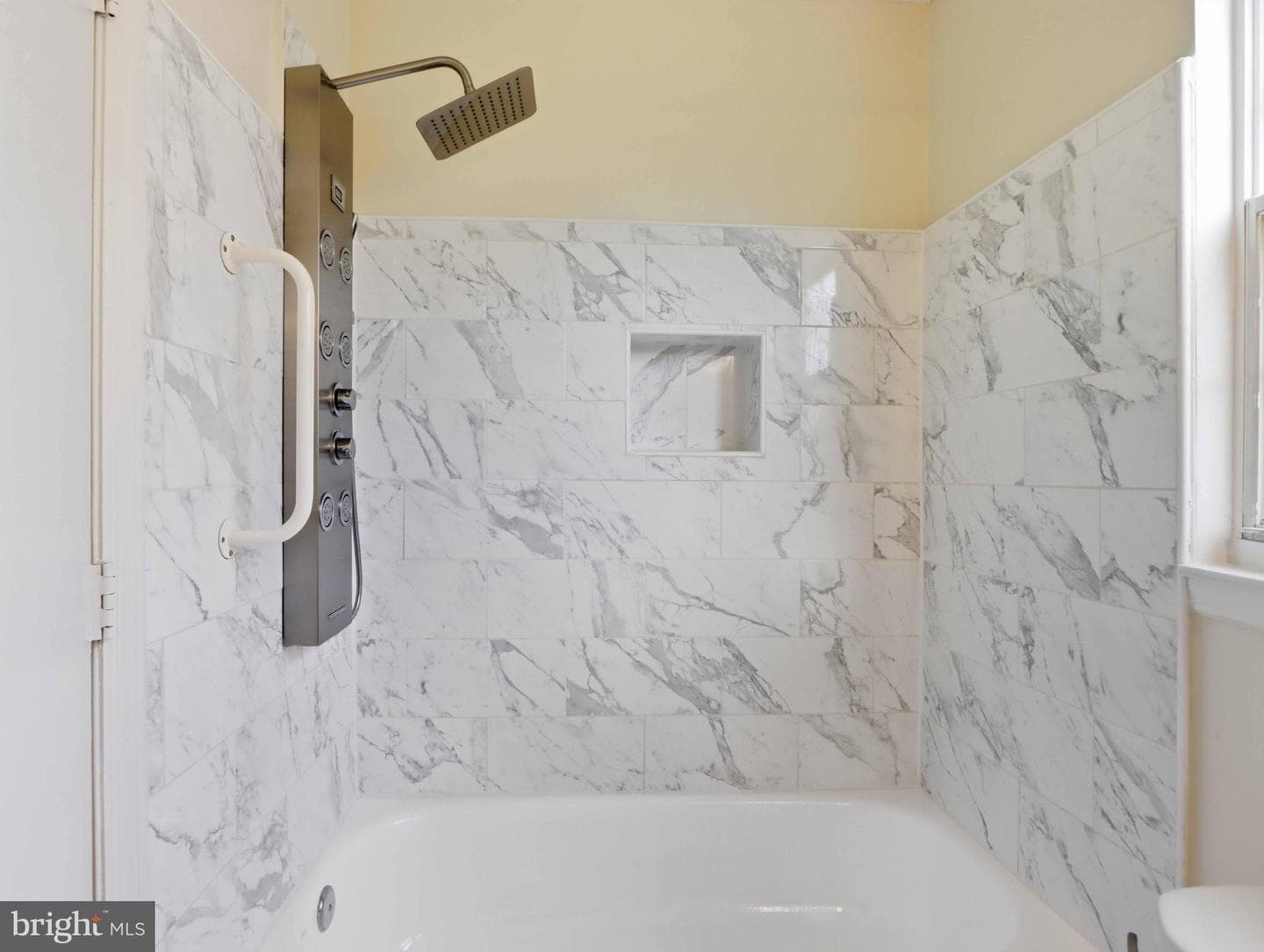 6460 Green Field Rd #204 photo 10