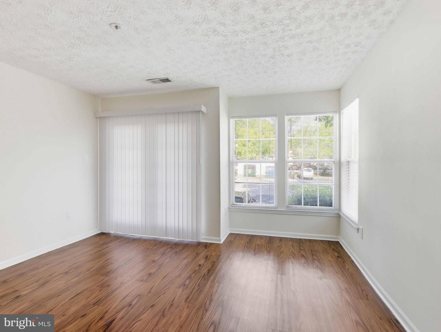 6460 Green Field Rd #204 photo 17