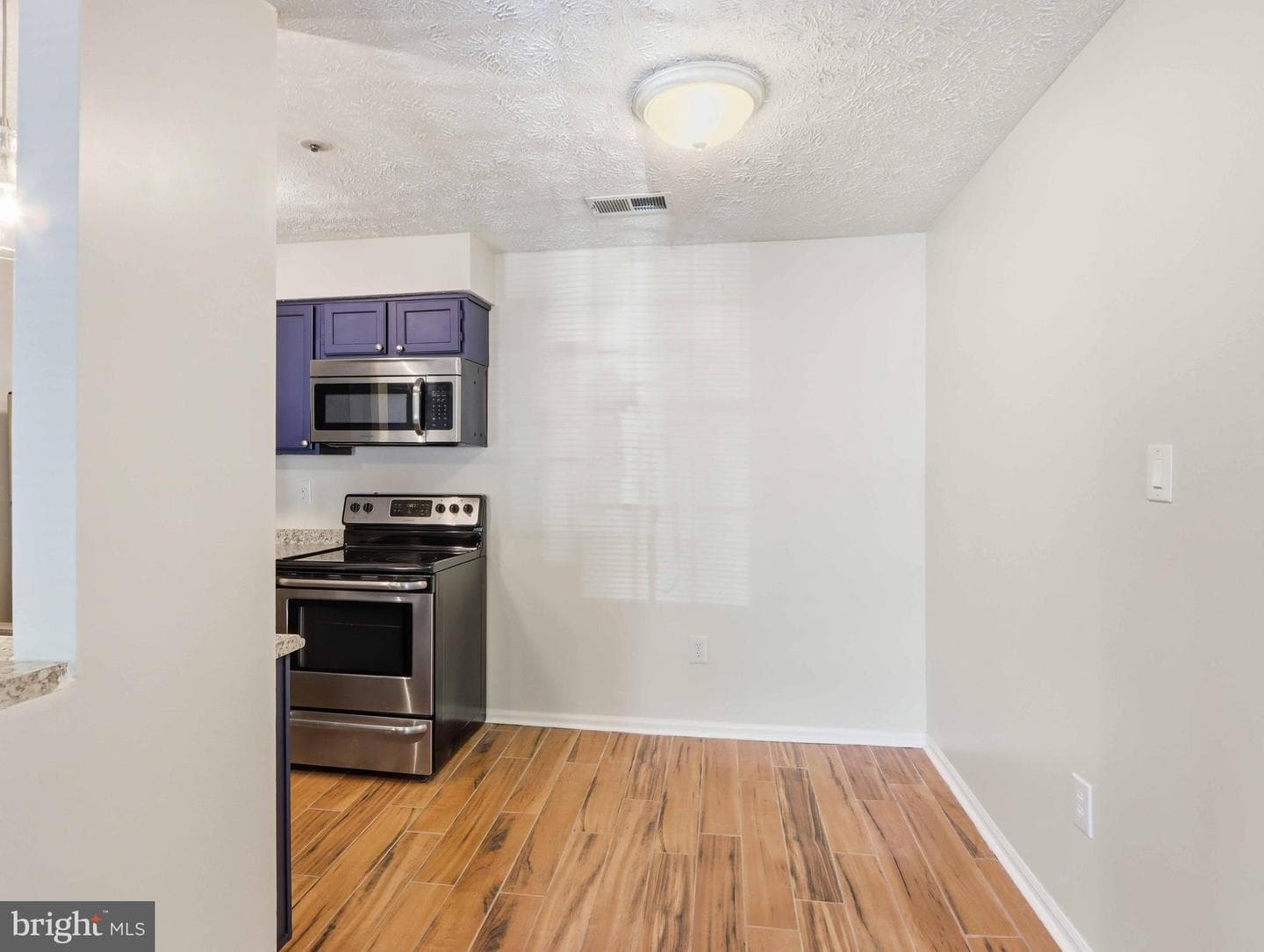 6460 Green Field Rd #204 photo 4