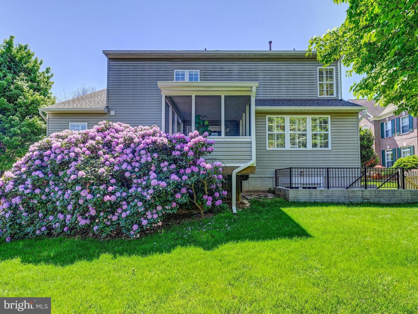 5913 Bright Flow Mews photo 59