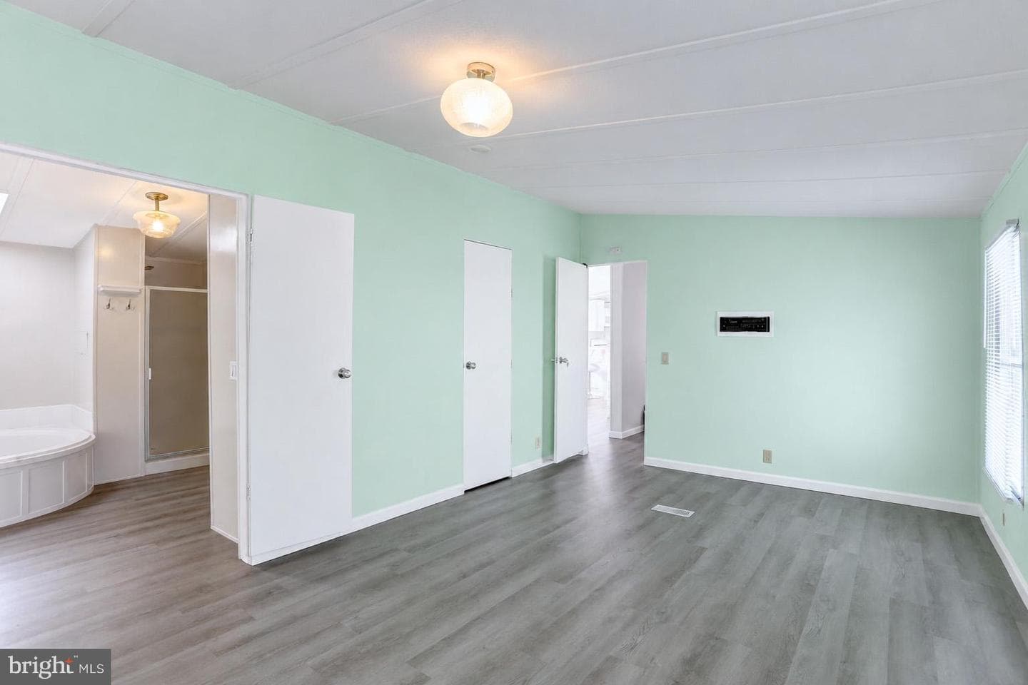 8353 Ashwood Rd # 8353 photo 15