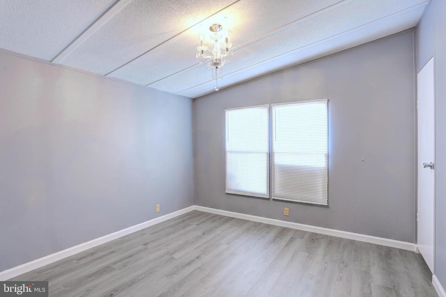 8353 Ashwood Rd # 8353 photo 22