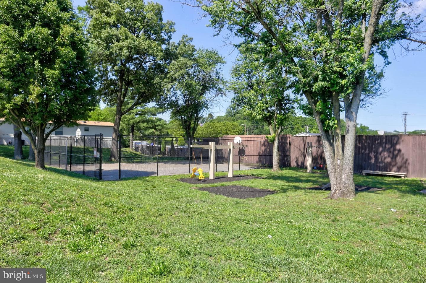 8353 Ashwood Rd # 8353 photo 42