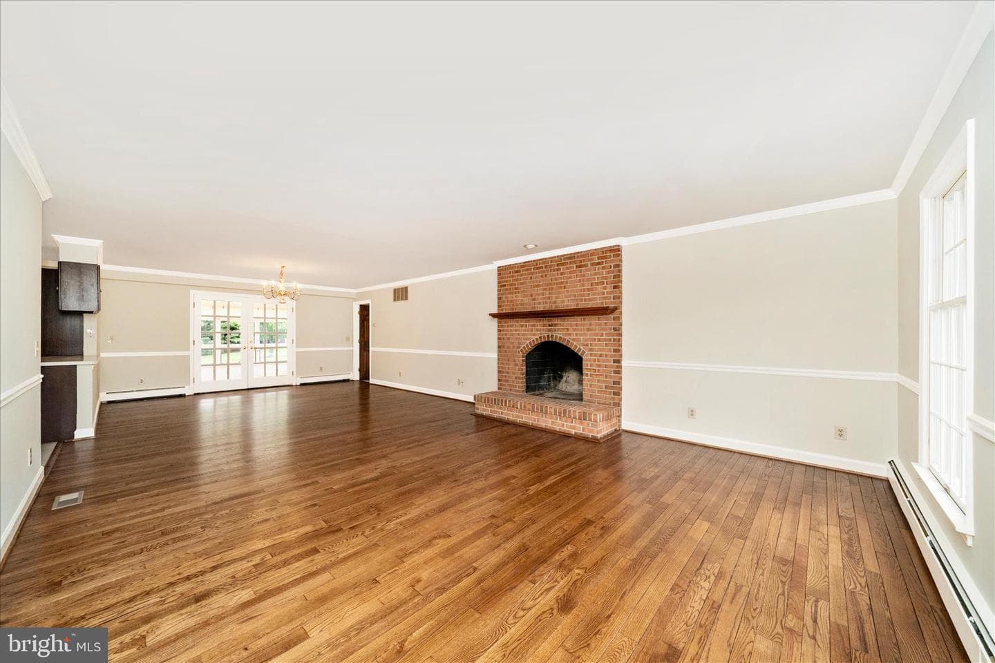 727 Weller Drive photo 19