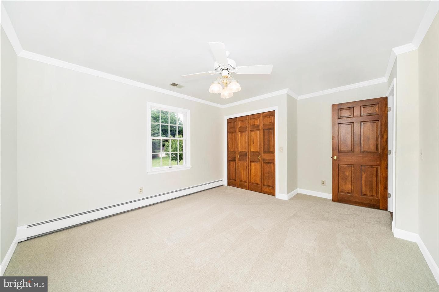 727 Weller Drive photo 32