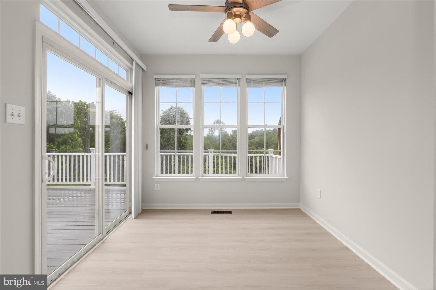 8822 Stonehouse Drive photo 25