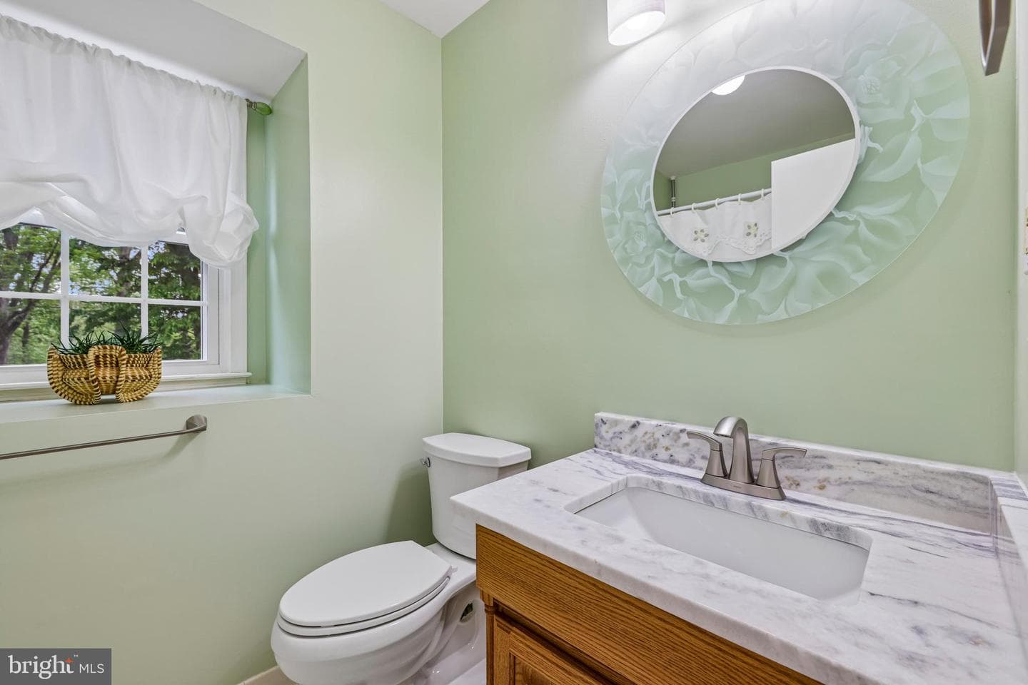 5057 Ten Mills Road photo 38