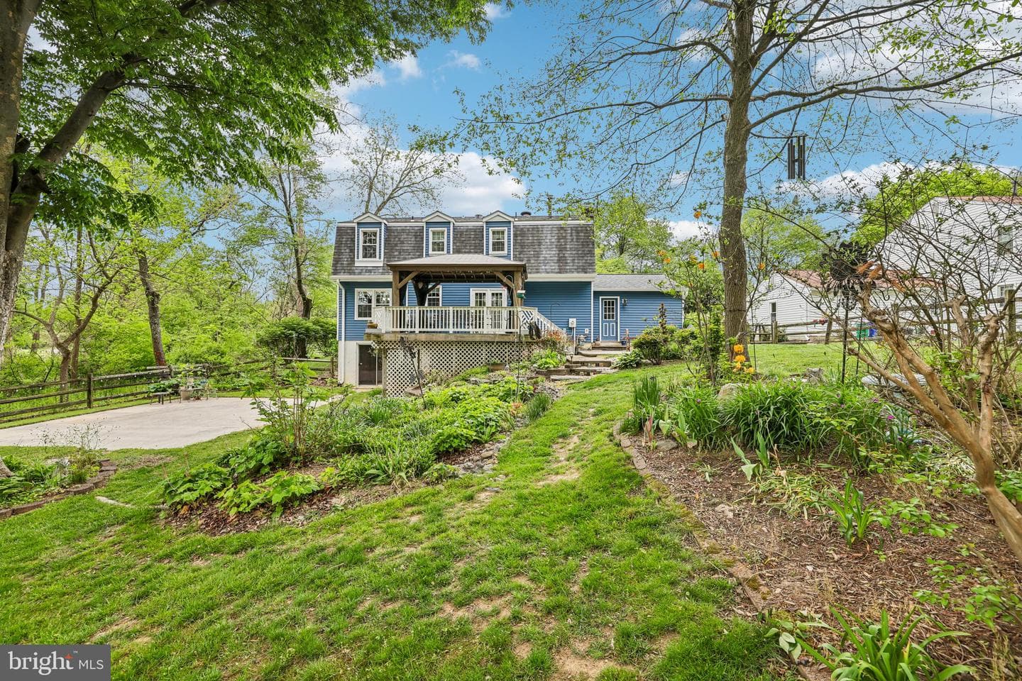 5057 Ten Mills Road photo 52