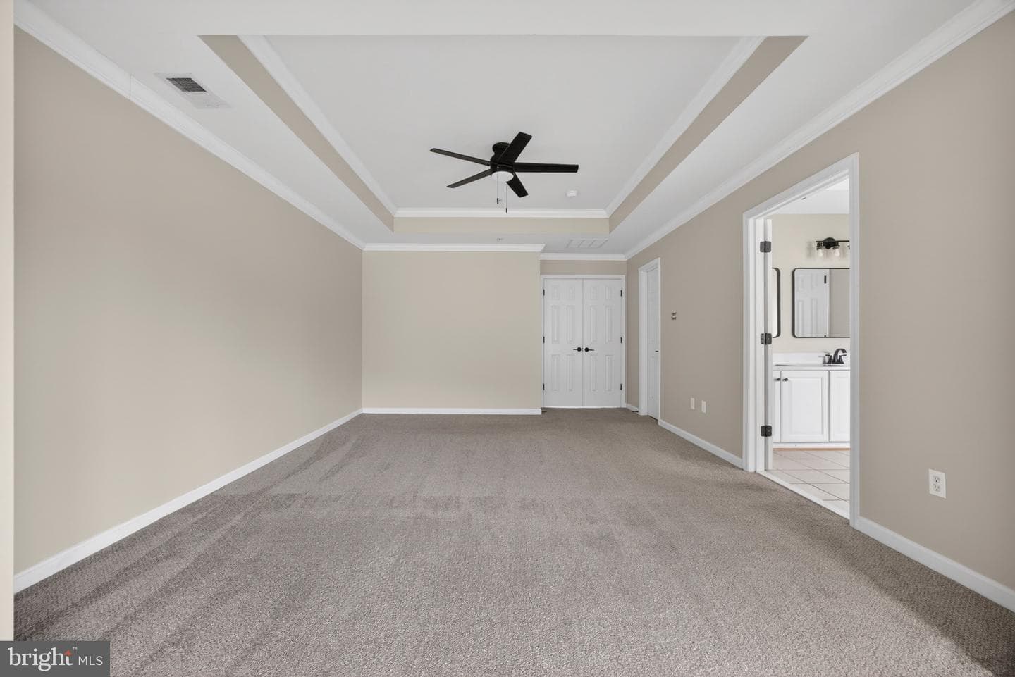 9850 Snow Bird Lane photo 32