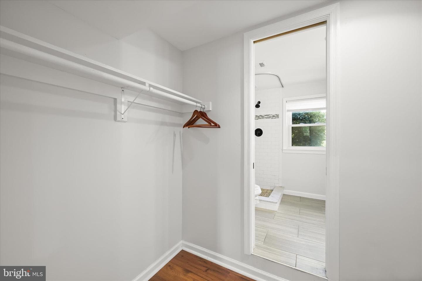 9315 Madison Avenue photo 25