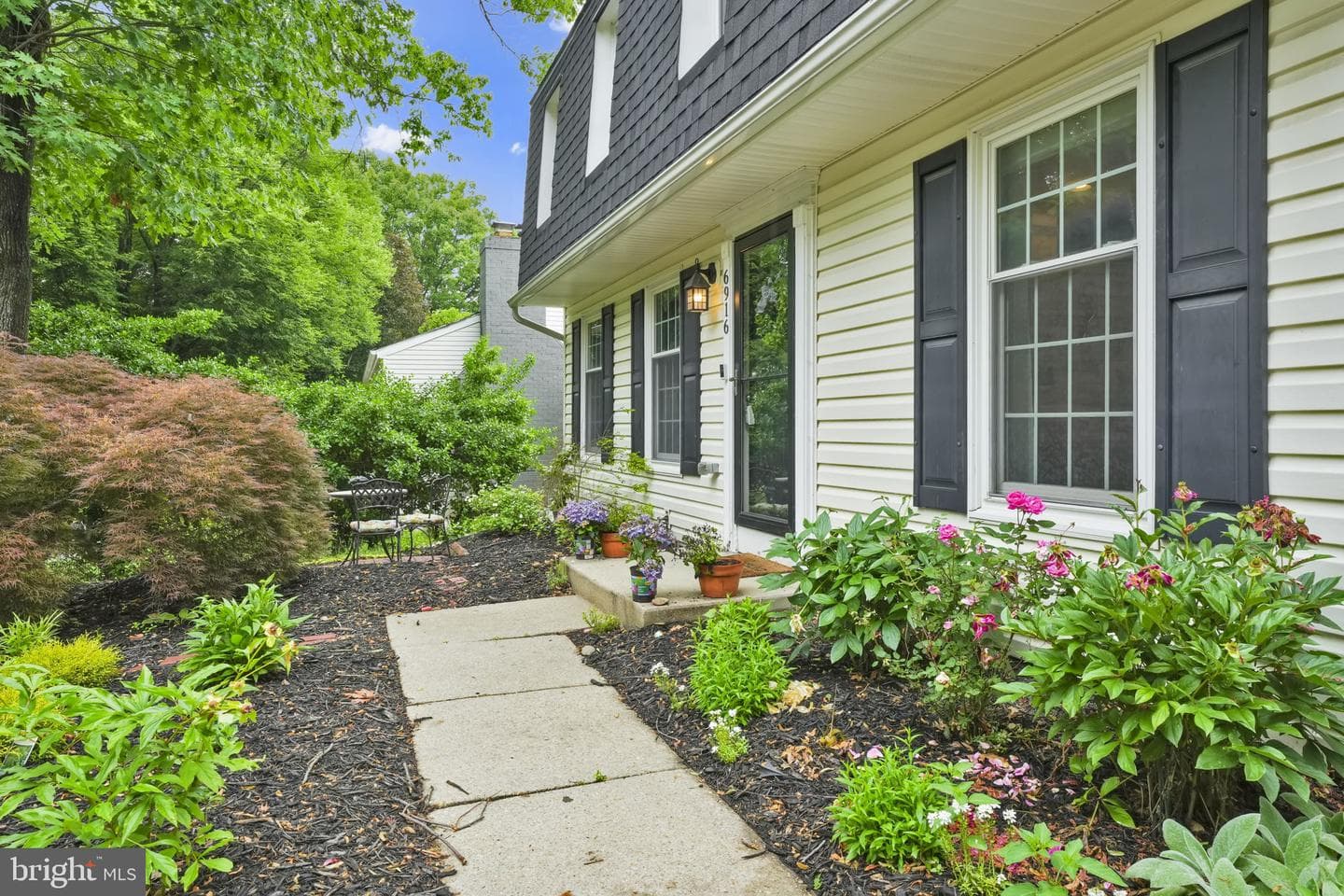 6916 Deerpasture photo 2