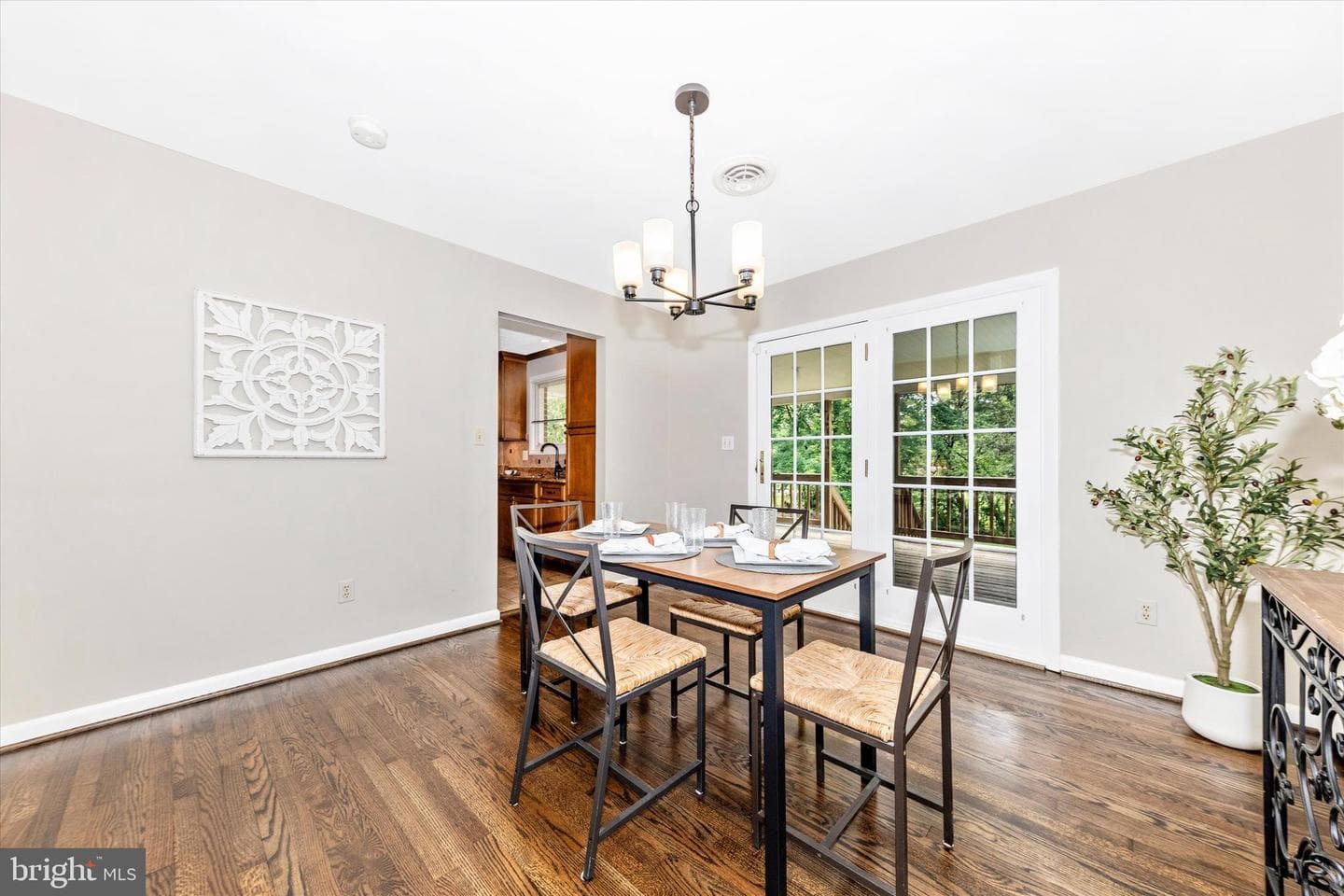 3494 Walker Drive photo 6
