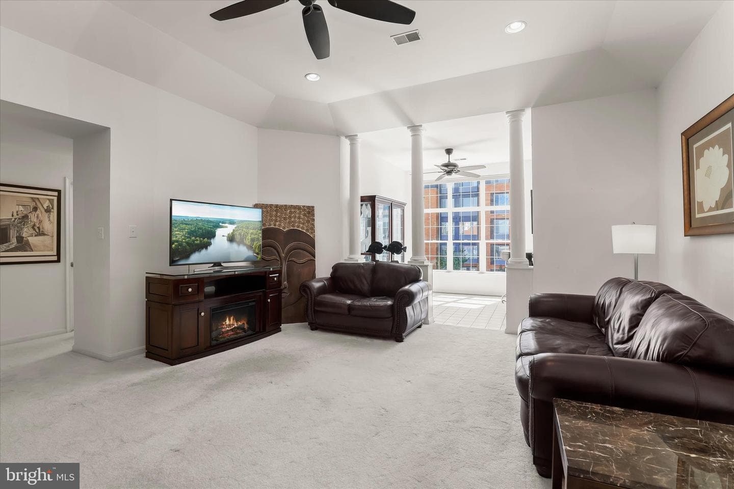 10714 Symphony Way E #206 photo 3