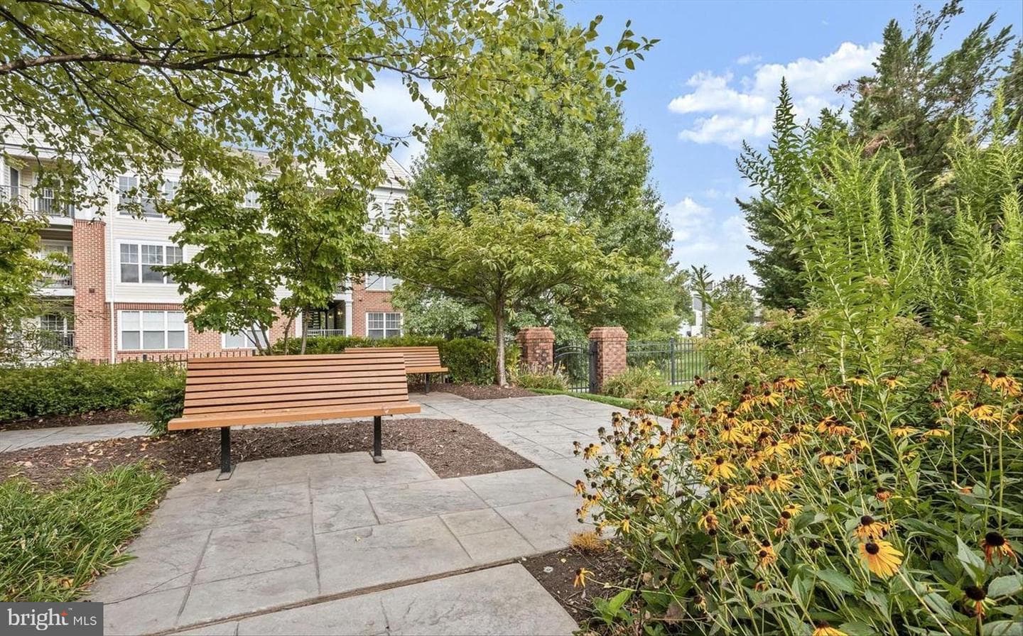 10714 Symphony Way E #206 photo 43