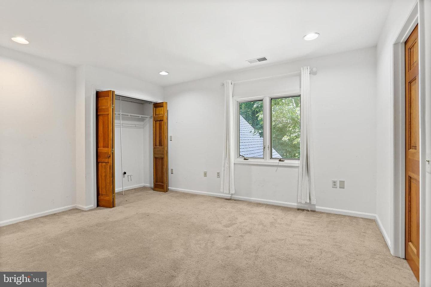 12624 Golden Oak Drive photo 27