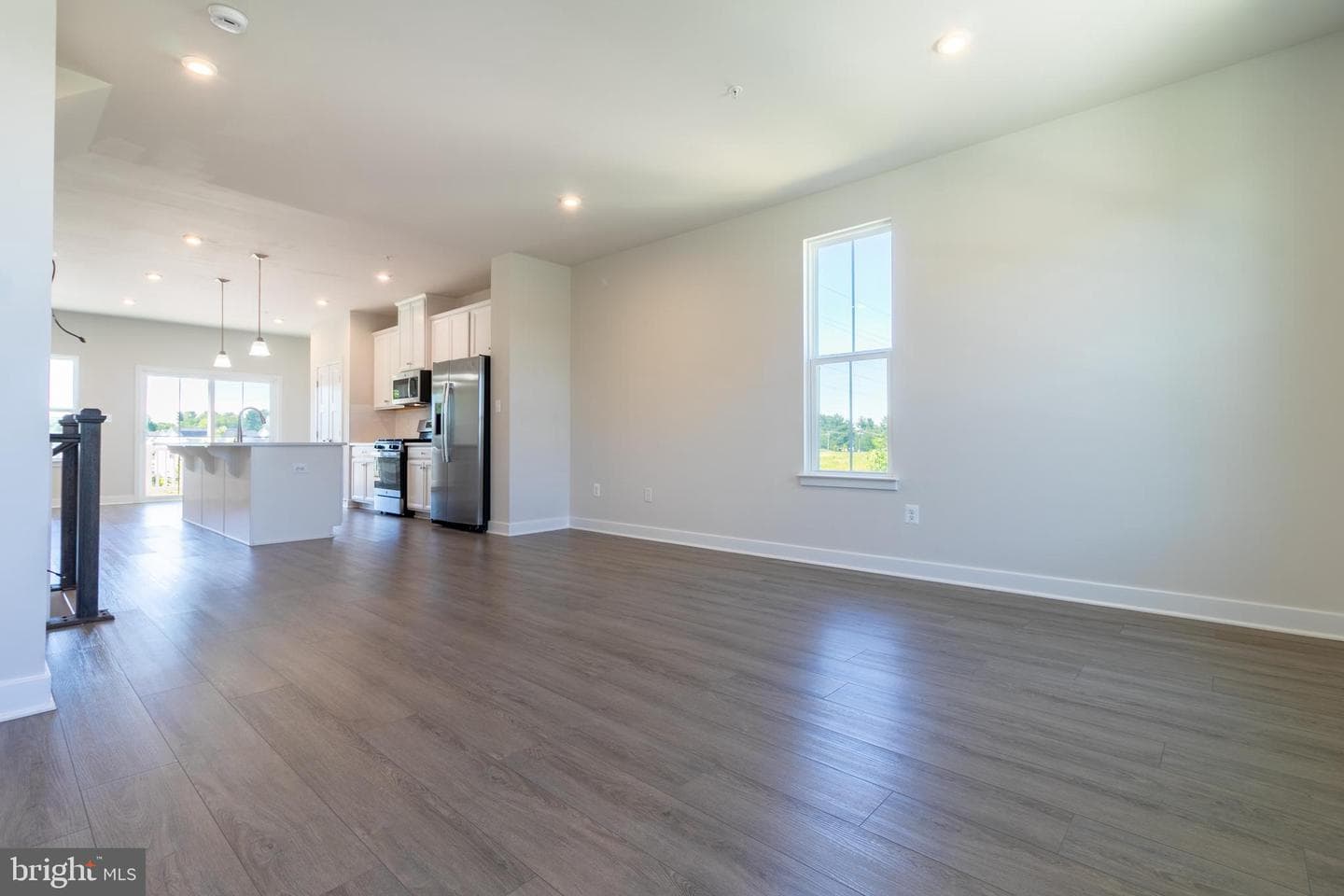8100 Primrose Lane photo 25