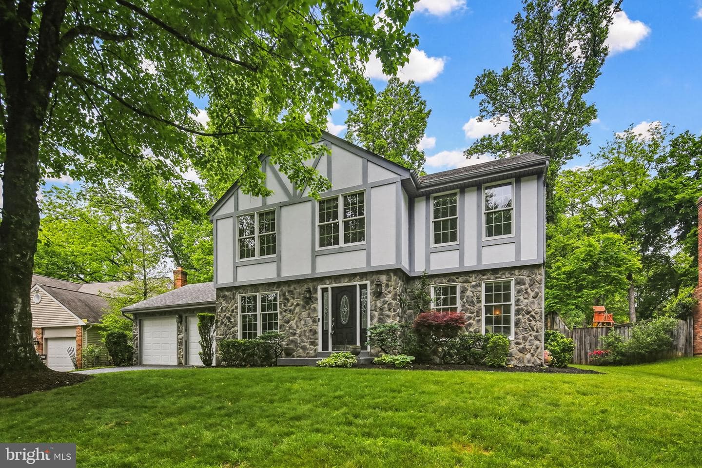 10206 Blandford Way photo 4