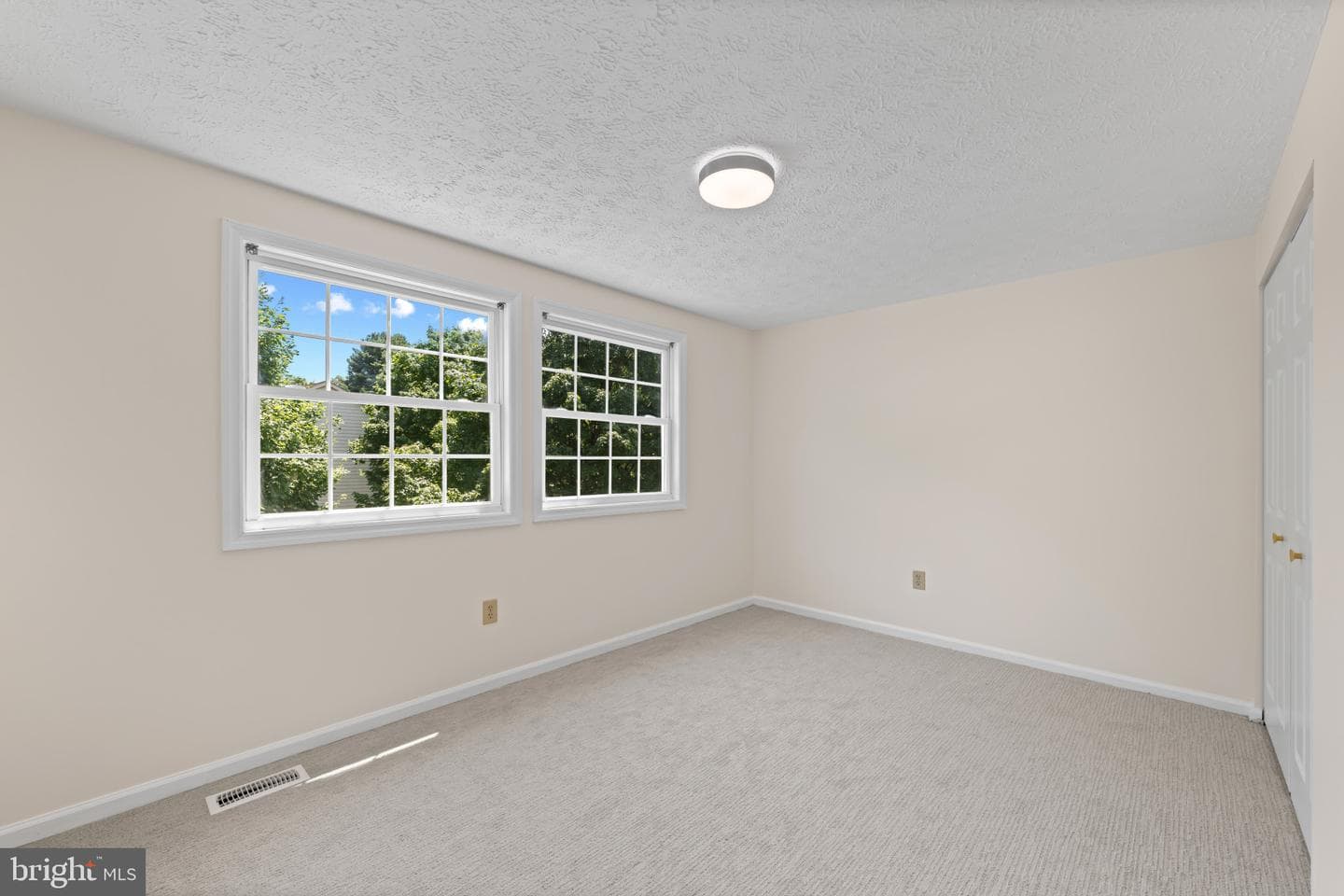10904 Kathleen Court photo 36