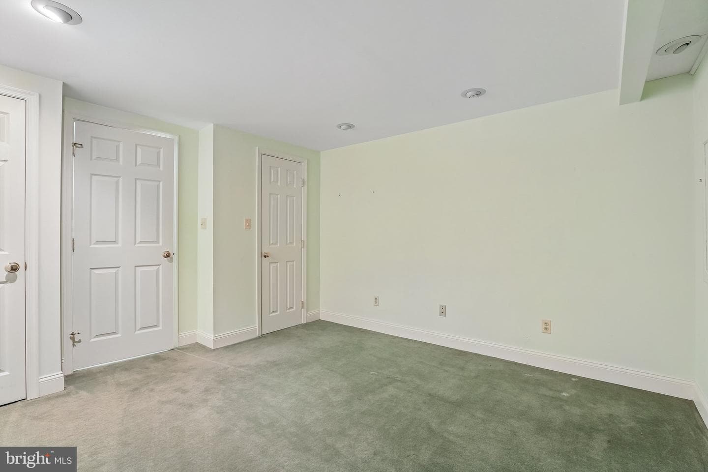 3821 Graceland Court photo 25